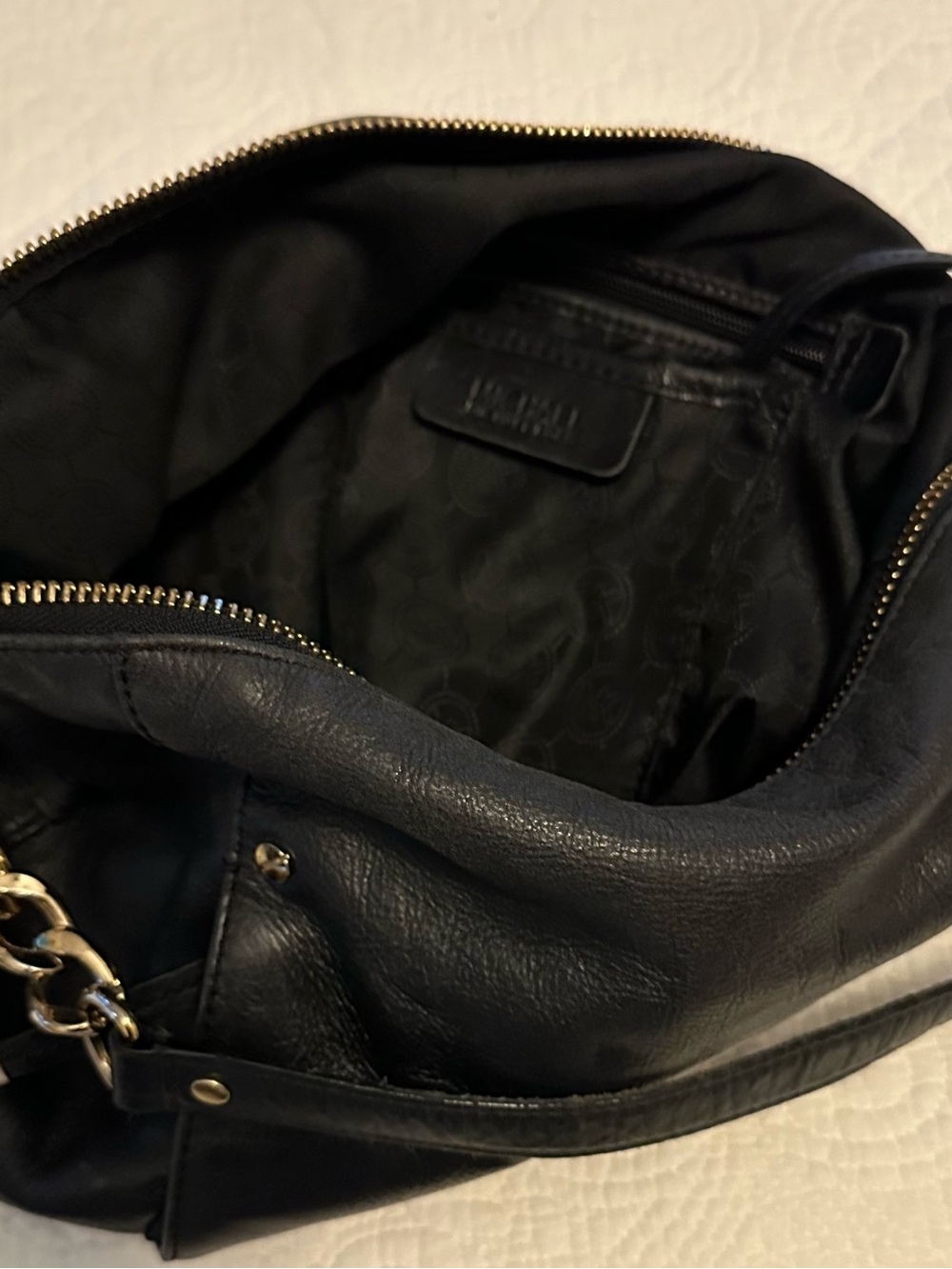 Michael Kors Purse - Picture 7 of 9